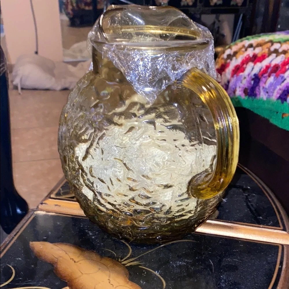 Vintage Anchor Hocking Lido Milano 64oz Elegant Glass Pitcher - Gold 1960’s